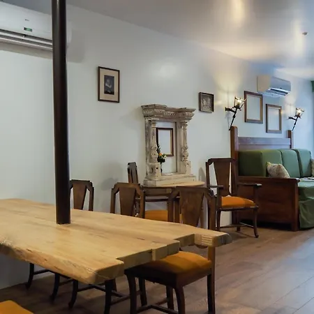 Y De Guriezo Hotel