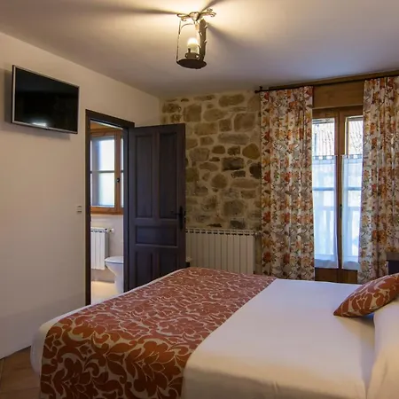 Hotel Y De Guriezo