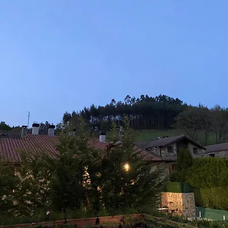 Hotel Y De Guriezo Trebuesto