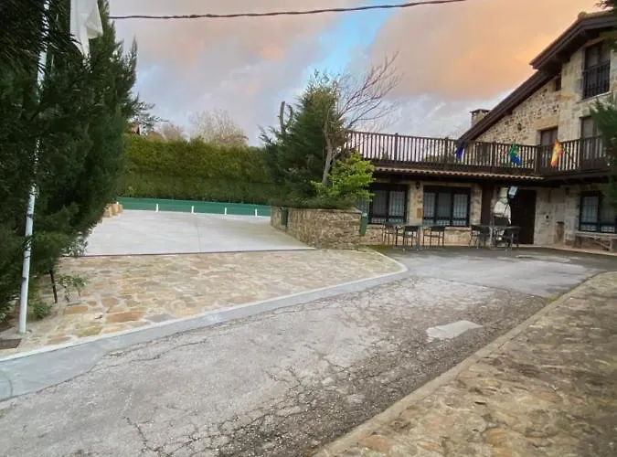 Y De Guriezo 호텔 4*