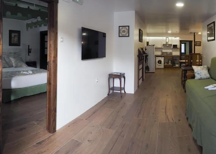 Y De Guriezo Trebuesto